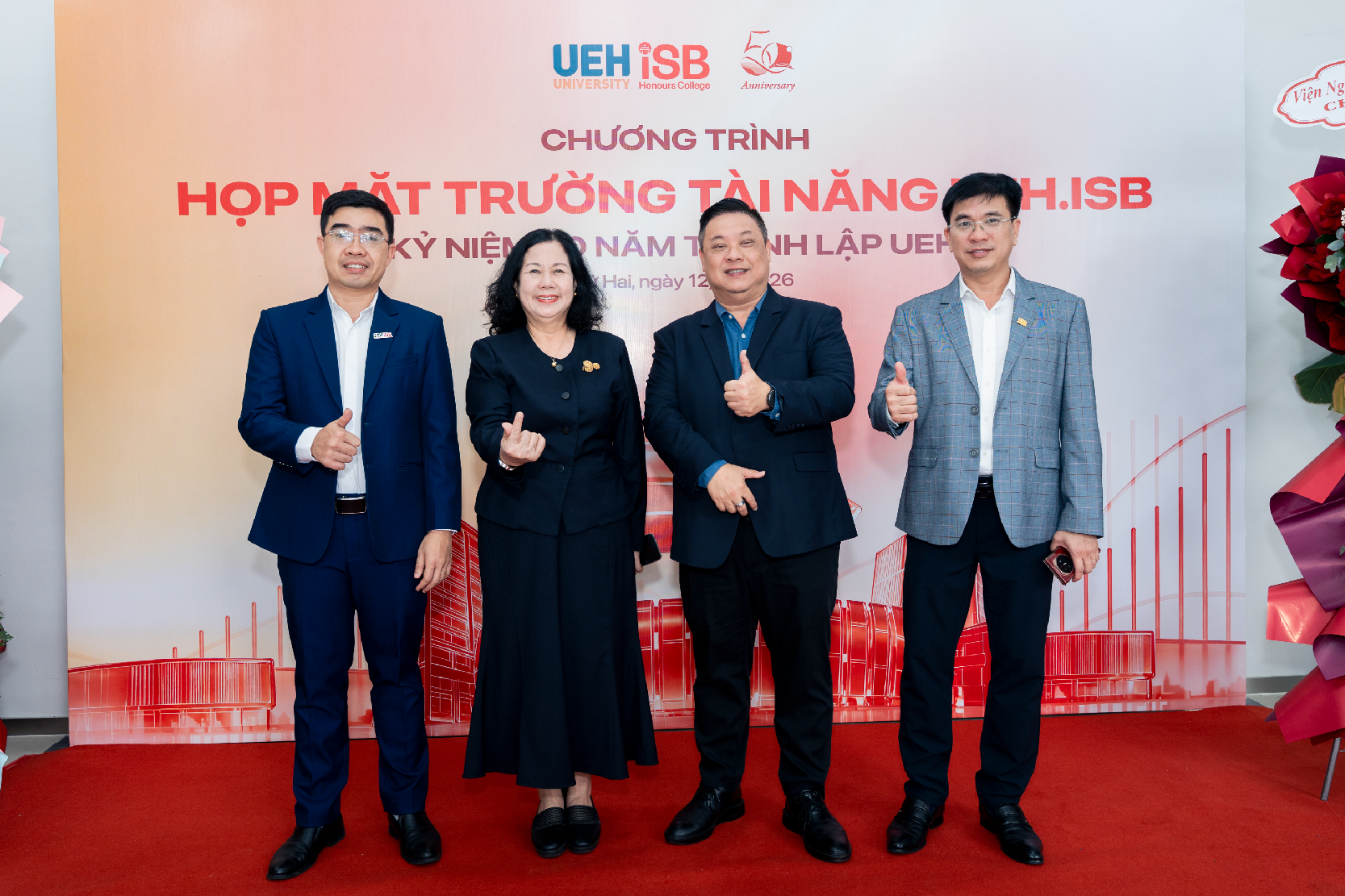 Chương trình họp mặt Trường Tài năng UEH.ISB kỷ niệm 50 năm UEH